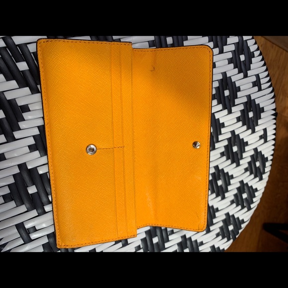 Micheal Kors - Picture 4 of 6